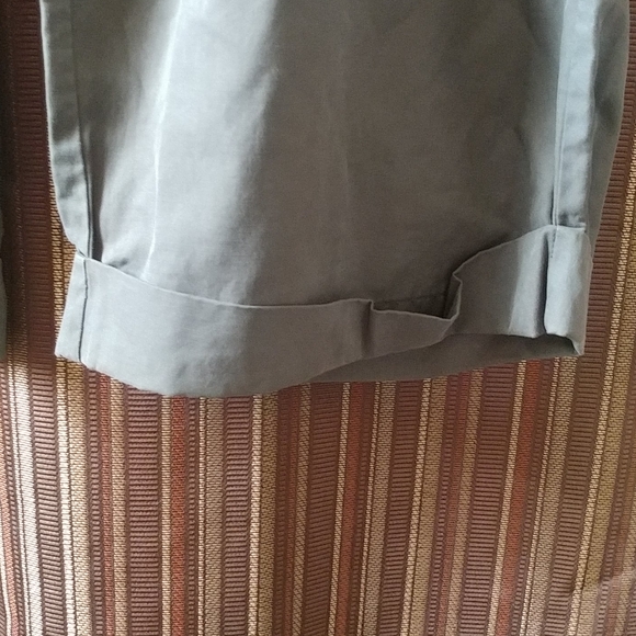 Green Pants - Picture 4 of 4